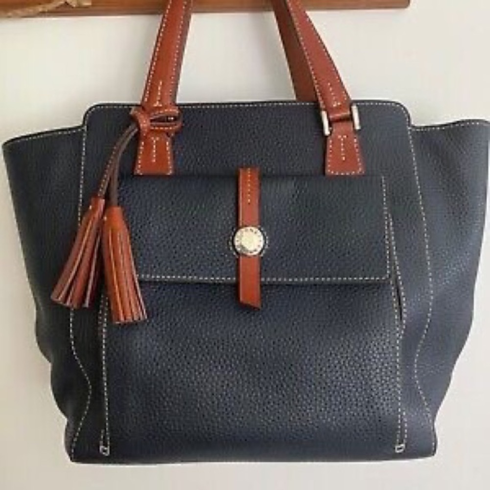 Dooney Bourke Cambridge East West Shopper Tote navy handbag